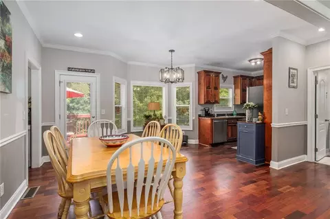 145 Manor Pl, Commerce, GA 30530 photo 7