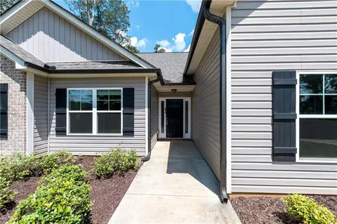 Entry Way - 5240 Sandy Cross Rd, Carnesville, GA 30521 photo 1 of 2