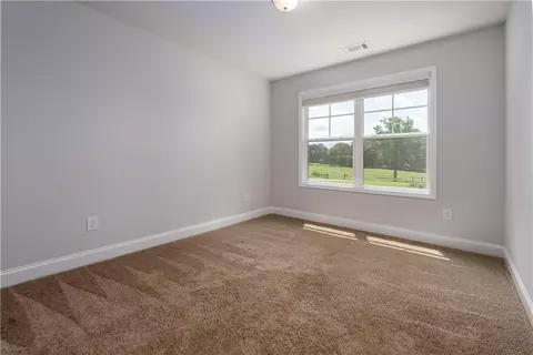 Bedroom - 5240 Sandy Cross Rd, Carnesville, GA 30521 photo 1 of 4