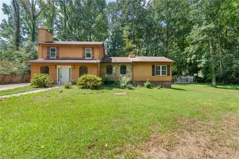 89 Maxie Ln, Dallas, GA 30157