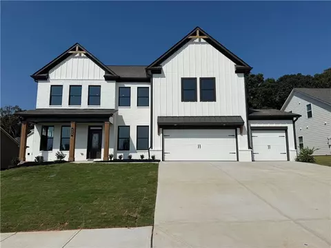 135 Brandle Rose Way, Hoschton, GA 30548