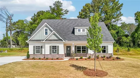 1411 Stephens View Dr, Loganville, GA 30052