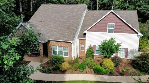 Exterior - 445 Tuxedo Dr, Commerce, GA 30530 photo 6 of 6