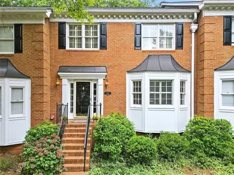 5383 Trentham Dr, Atlanta, GA 30338