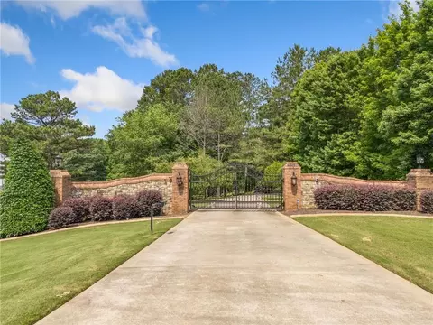 235 Brock Trl, Milton, GA 30004