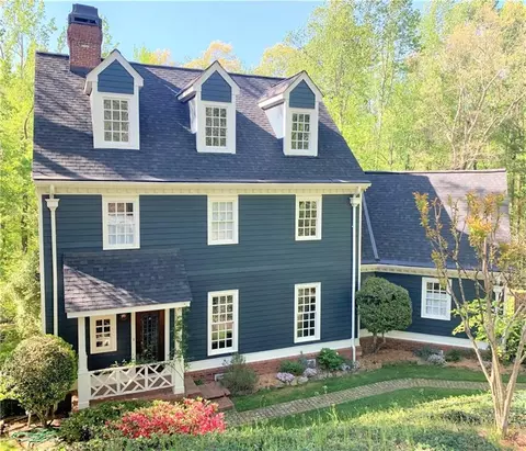 3616 Hampstead Ln NE, Roswell, GA 30075