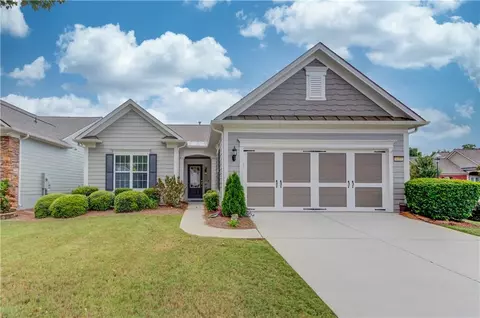 6010 Chimney Rock Dr, Hoschton, GA 30548
