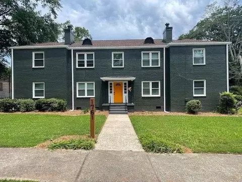 1761 John Calvin Ave, College Park, GA 30337