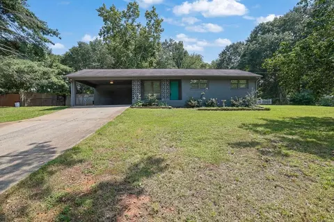 110 Mountain View Dr, Cumming, GA 30040