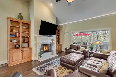 2152 Silver Cir, Gainesville, GA 30506 photo 10
