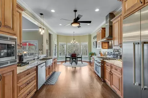 2152 Silver Cir, Gainesville, GA 30506 photo 13