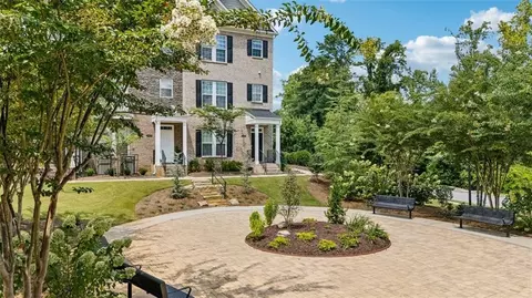 2025 Humboldt Park Ln, Decatur, GA 30033