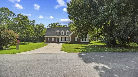 113 Matt Dr, Macon, GA 31216