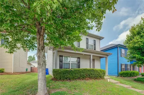 Exterior - 5200 Tew Ln SW, Covington, GA 30014 photo 2 of 3