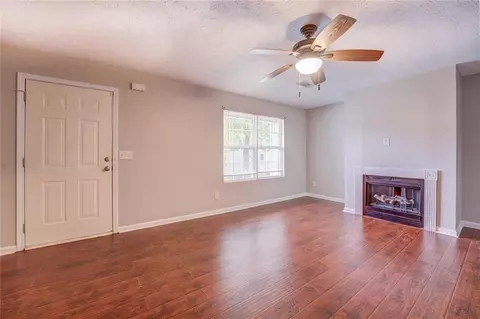 Living - 5200 Tew Ln SW, Covington, GA 30014 photo 4 of 5