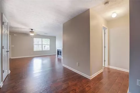 Entry Way - 5200 Tew Ln SW, Covington, GA 30014 photo 2 of 3