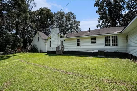Exterior - 12178 Brown Bridge Rd, Covington, GA 30016 photo 8 of 9