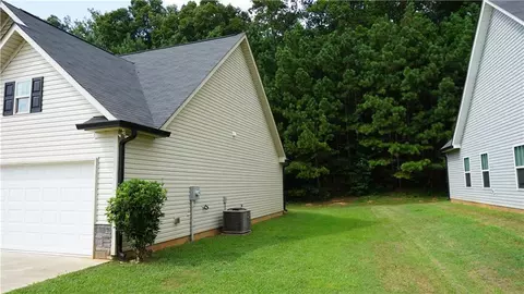 112 Denali Dr, Calhoun, GA 30701 photo 2