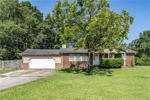 25 Shoreline Dr NW, Rome, GA 30165