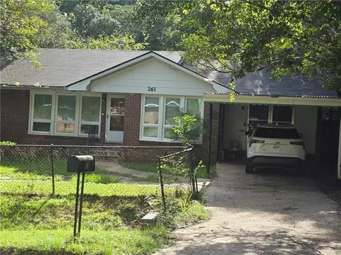 261 Robert E Lee Dr, Columbus, GA 31903