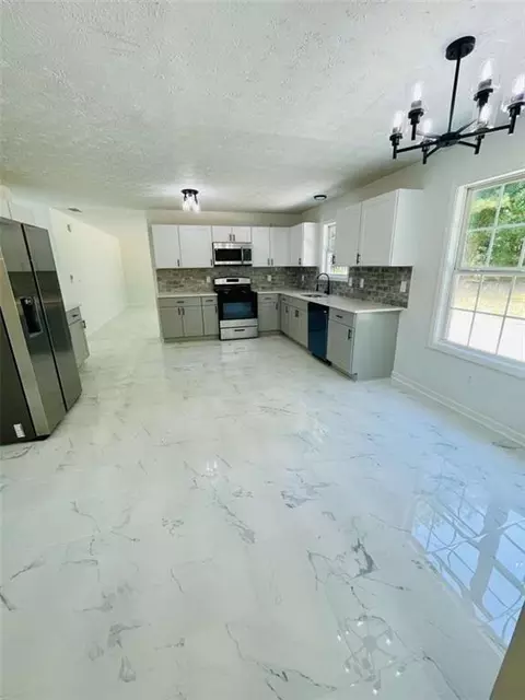 Kitchen - 50 Benedict Dr, Covington, GA 30016 photo 1 of 2