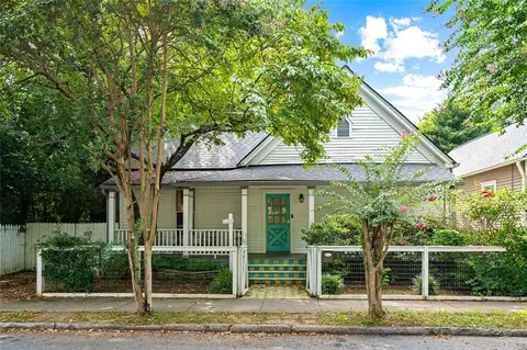 215 Estoria St SE, Atlanta, GA 30316