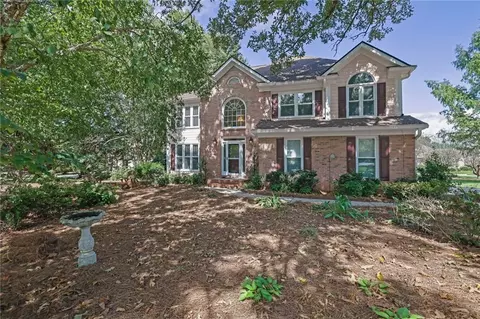 959 Lakeview Rd, Grayson, GA 30017