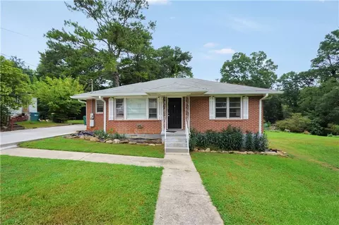 1172 Elaine Dr, Forest Park, GA 30297
