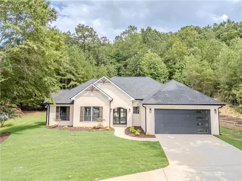 4 Club View Dr, Rome, GA 30161