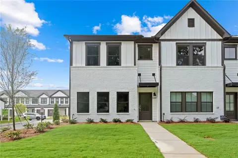 1330 Parc Bench Rd, Atlanta, GA 30316