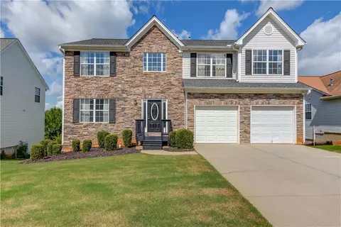 4015 Crescent Walk Ln, Suwanee, GA 30024
