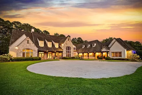 640 A J Land Rd, Canton, GA 30115