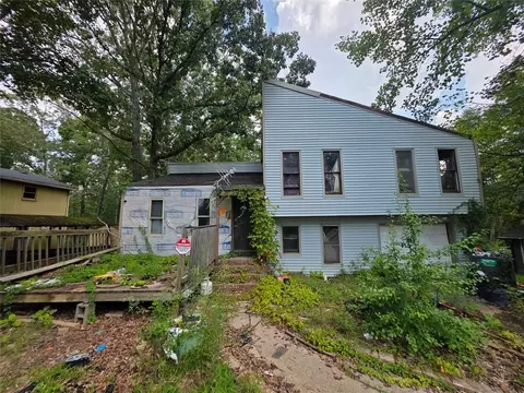 4157 Chickasaw Trl, Douglasville, GA 30135