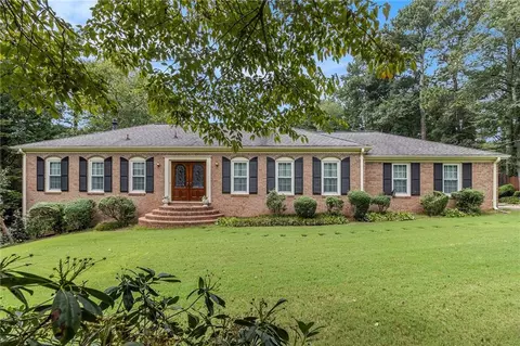 11350 West Rd, Roswell, GA 30075