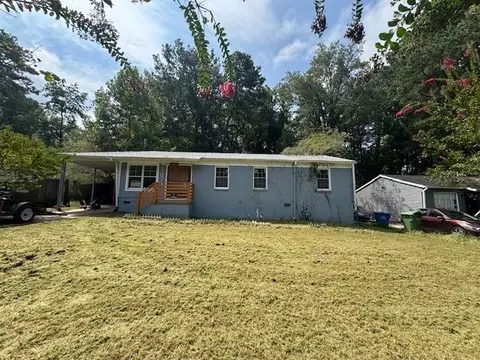 3674 Saturn Dr NW, Atlanta, GA 30331