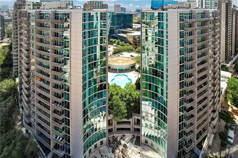 44 Peachtree Pl NW #924, Atlanta, GA 30309
