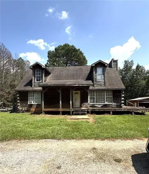 2018 Star Point Rd, Carrollton, GA 30116