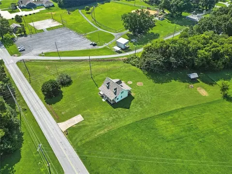 111 New Prospect Rd, Aragon, GA 30104