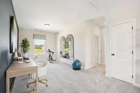 Entry Way - 156 Fair Oak Ln, Calhoun, GA 30701 photo 5 of 5