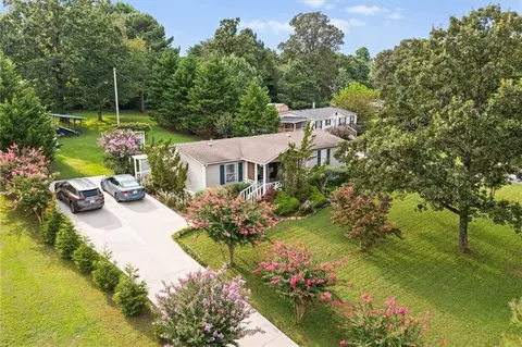 181 Cobb Rd, Chatsworth, GA 30705