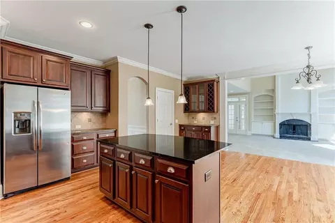 Kitchen - 1570 Briergate Dr, Duluth, GA 30097 photo 3 of 8