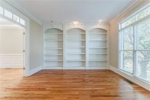 Living - 1570 Briergate Dr, Duluth, GA 30097 photo 12 of 22