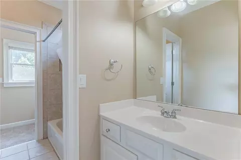 Bath - 1570 Briergate Dr, Duluth, GA 30097 photo 6 of 11