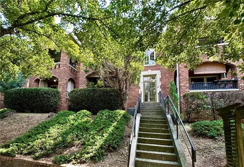 795 Ponce De Leon NE #B4, Atlanta, GA 30306