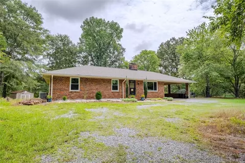 1205 New Rosedale Rd, Armuchee, GA 30105