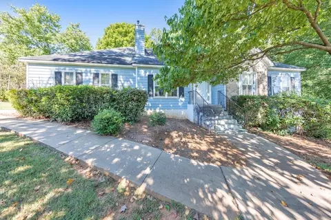 1950 Mcadoo Ct SW, Marietta, GA 30064