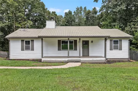 301 Collins Rd, Dawsonville, GA 30534