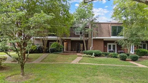 260 Manning Rd SW #19, Marietta, GA 30064