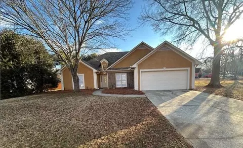 100 Winslow Ct, Mcdonough, GA 30253