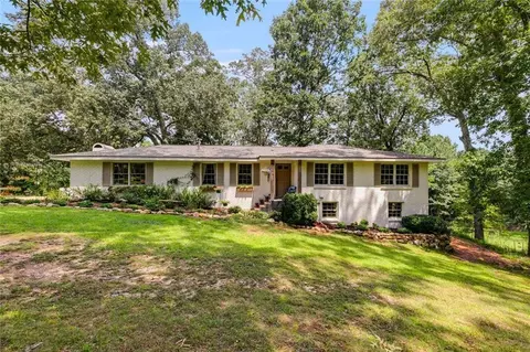 8084 S Giles Rd, Douglasville, GA 30135